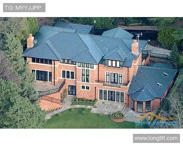 走进足球明星的奢华豪宅探秘他们的生活与梦想